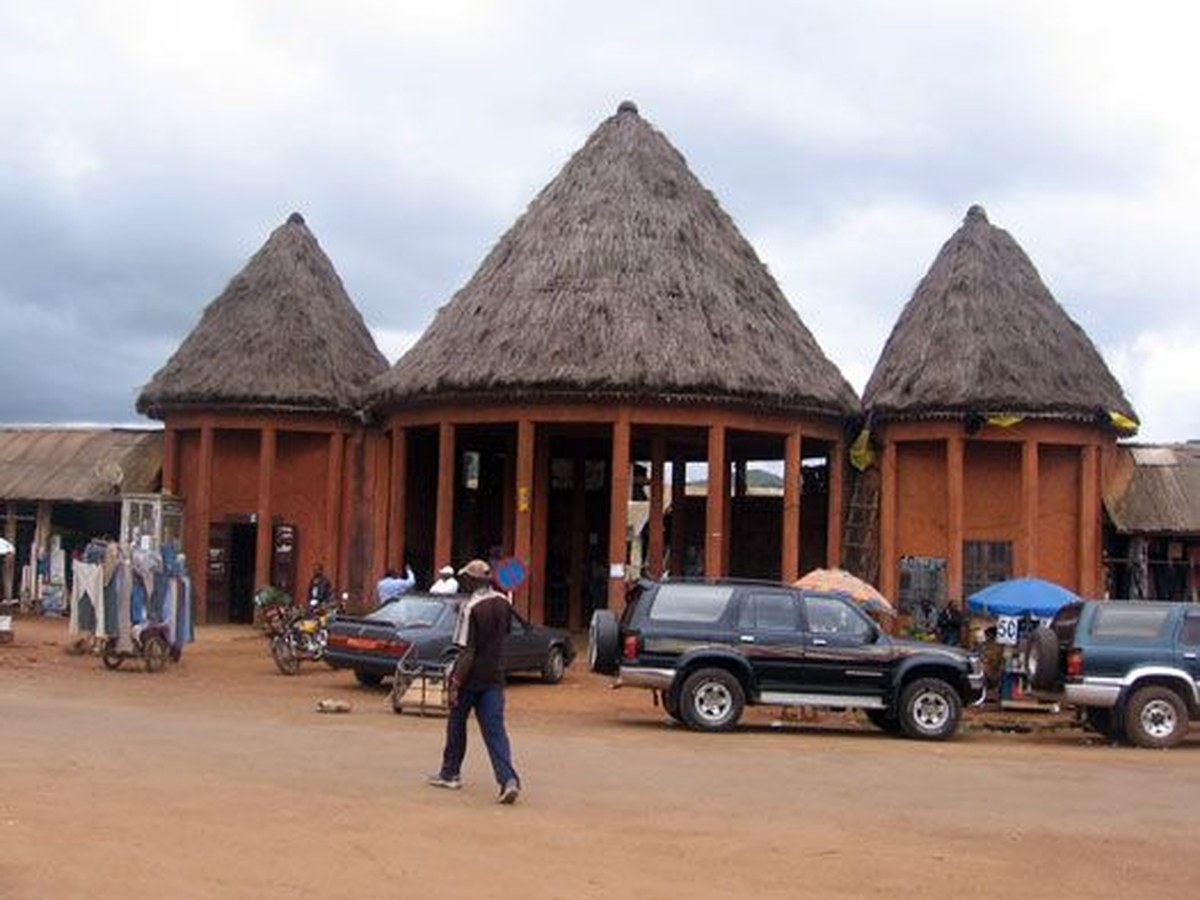 Dschang, cœur historique de la Menoua