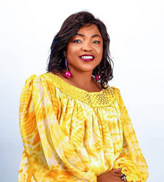 Universitaire, femme engagée et promotrice culturelle de la Menoua